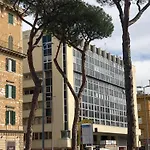 Lovely Home In The Center Of Rome, Fabrizia.